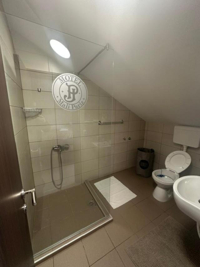 Jp Motel Mali Pariz Bor Kültér fotó