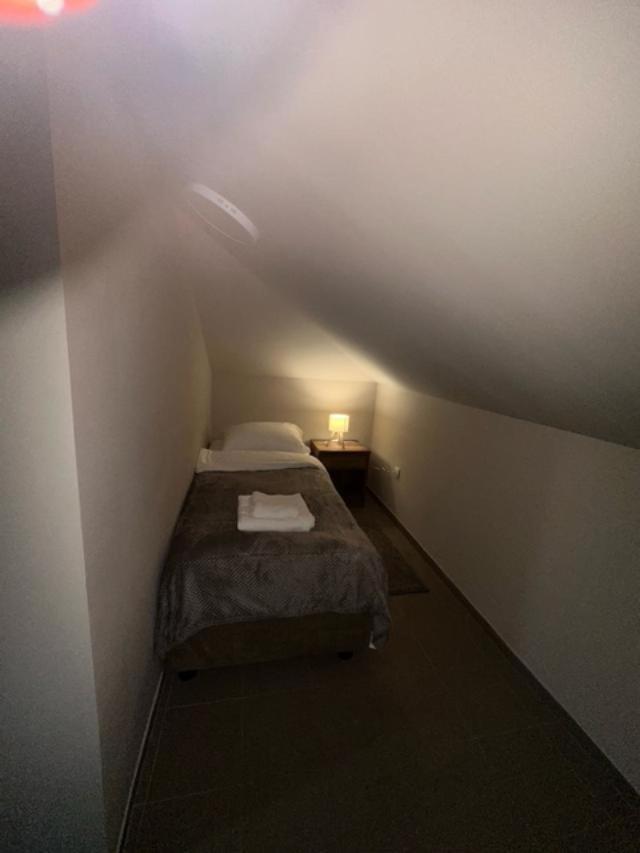 Jp Motel Mali Pariz Bor Kültér fotó